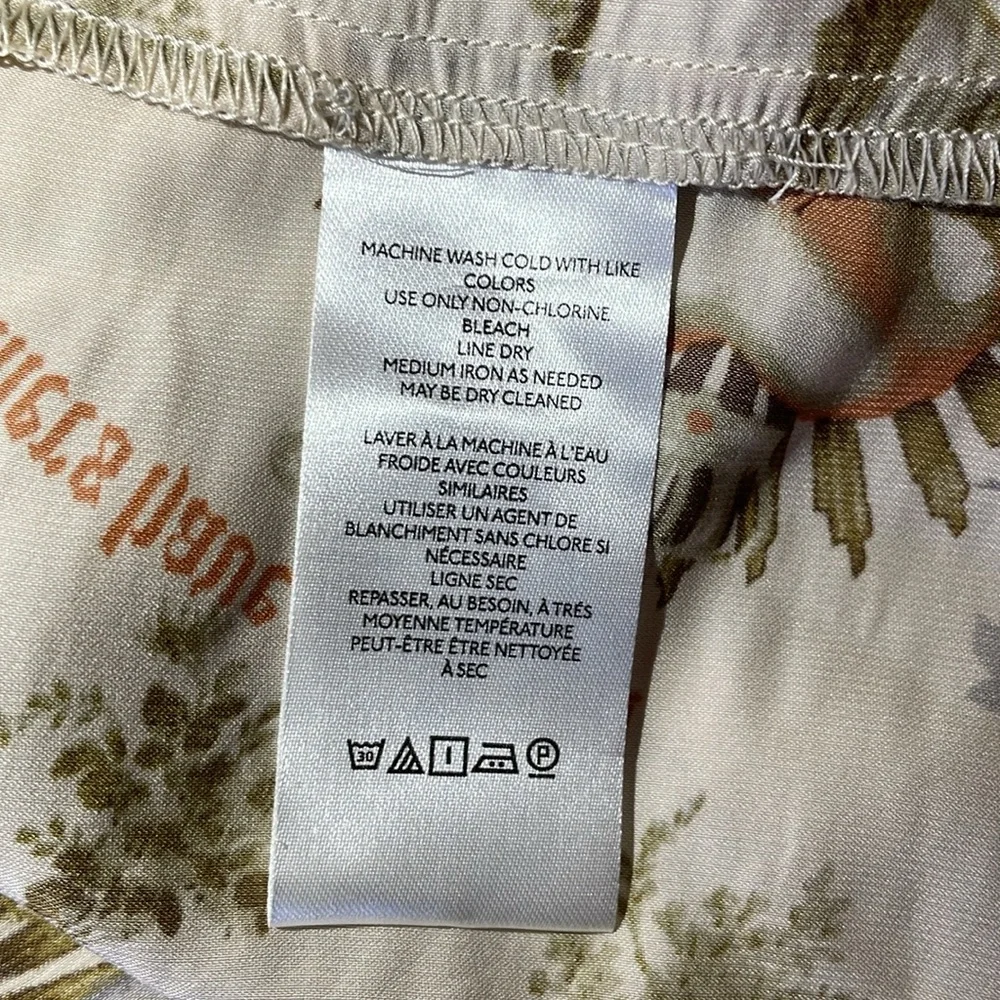 NWT Kimchi Blue Cream, Gray & Gold Skirt. Size Medium. - Picture 5 of 6
